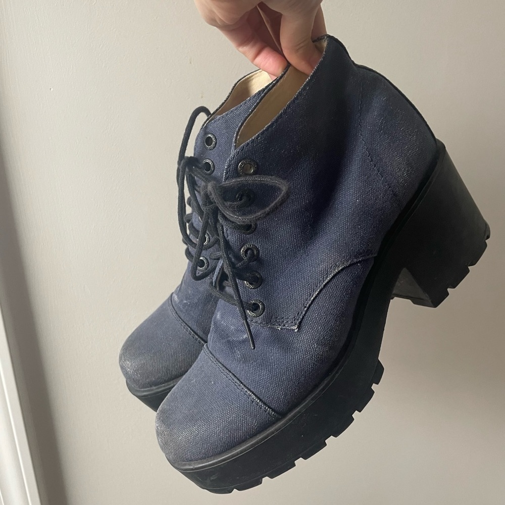 Vagabond Platform Denim Sneakers, size 7.5